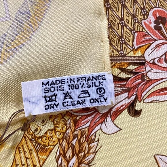 Auth HERMES Petit Carre - Light Yellow Brown Multi Scarf - Picture 3 of 5
